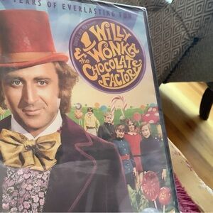 Willy Wonka & The Chocolate Factory DVD - Colorful Movie Cover